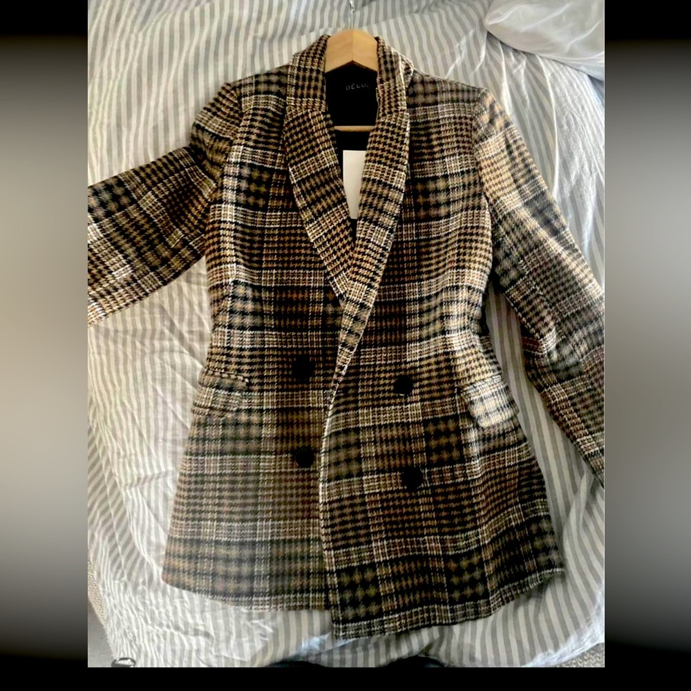 Plaid blazer / jacket by Deluc size small